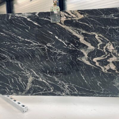 Forest Black Graniet